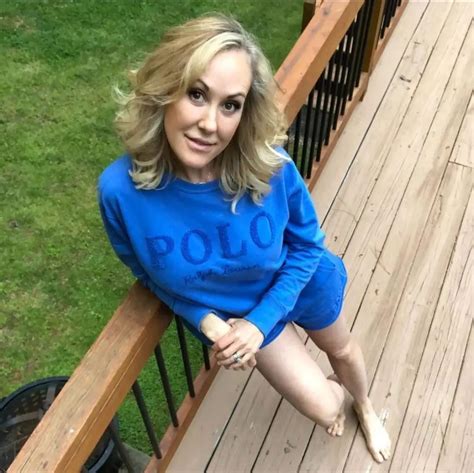 mom porn hub|WHEN YOUR FRIENDS MOM GIVES YOU THIS LOOK .